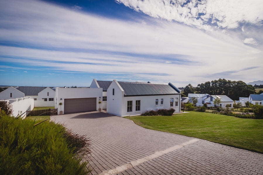 3 Bedroom Property for Sale in Mont Fleur Mountain Estate Western Cape